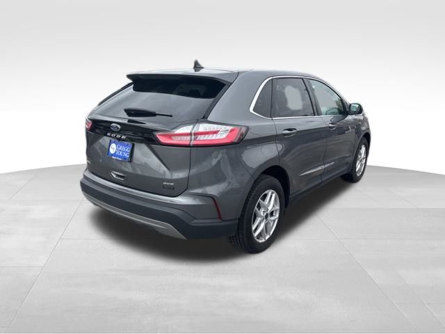 2024 Ford Edge SEL photo 5