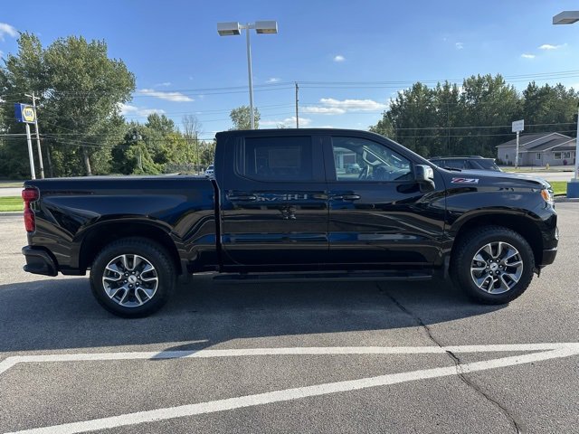 2026 Chevrolet Silverado 1500 RST photo 3
