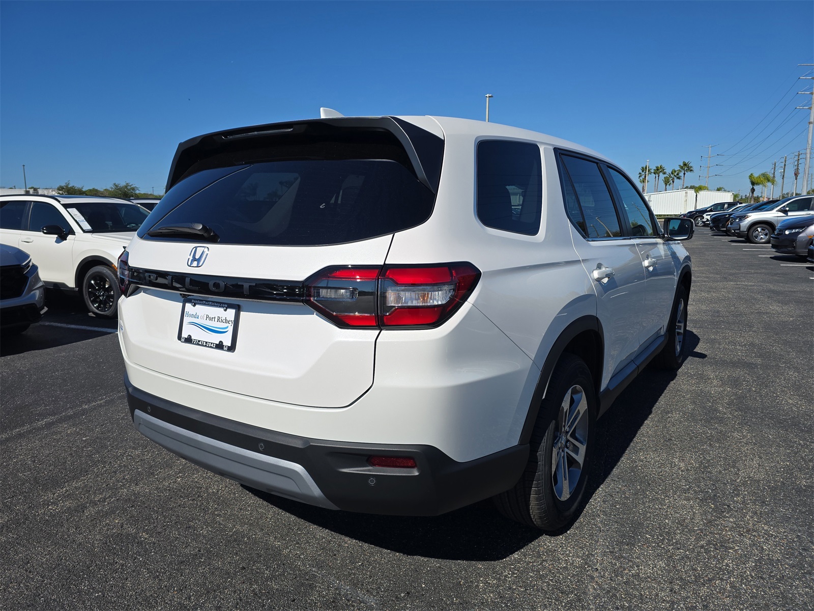 2025 Honda Pilot EX-L photo 3