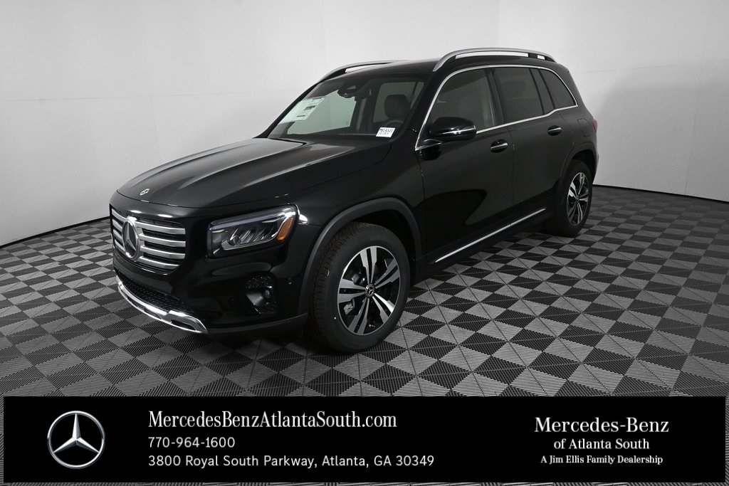 2025 Mercedes-Benz GLB Base's photo