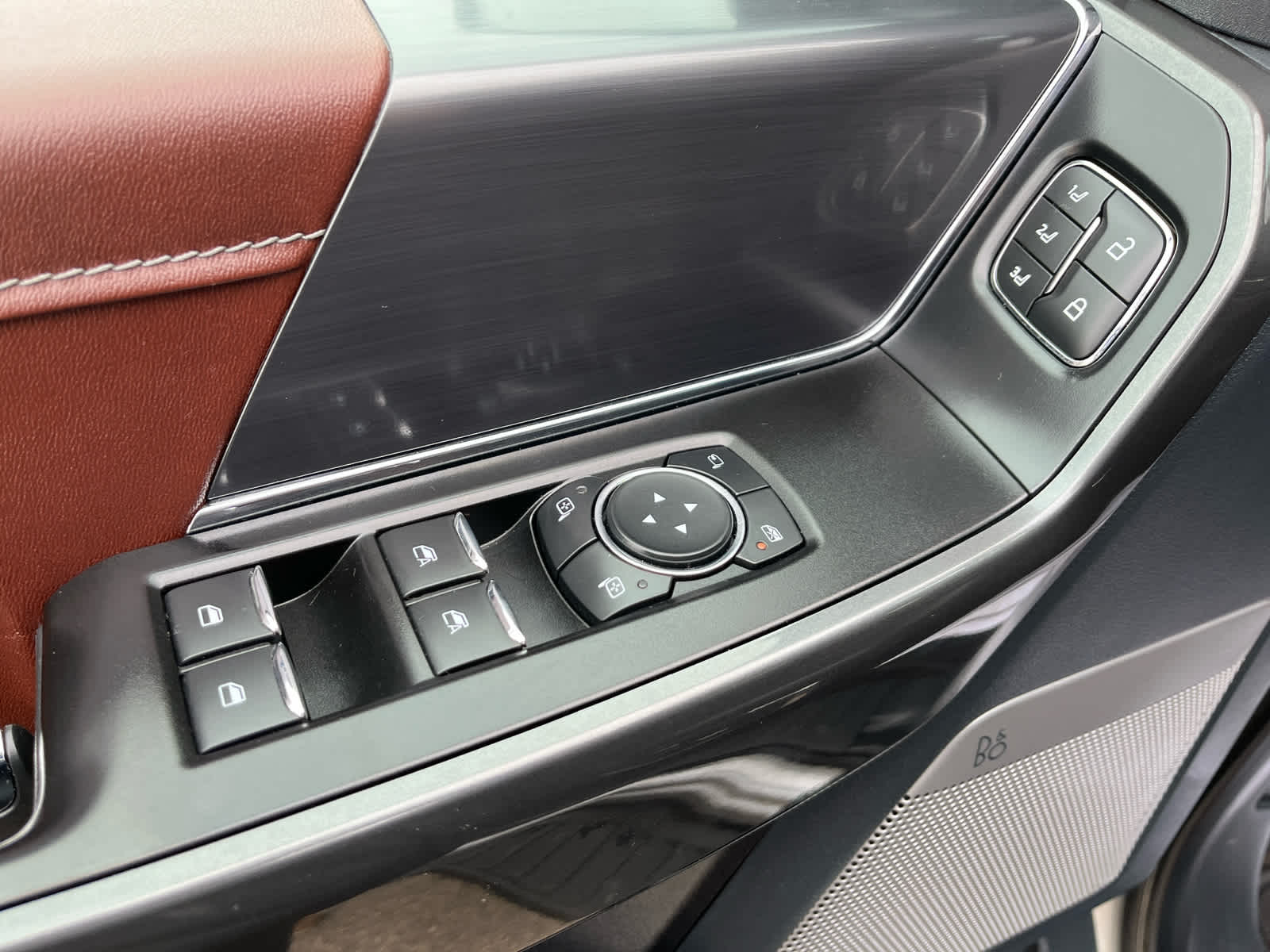 2022 Ford F-150 Lariat photo 24