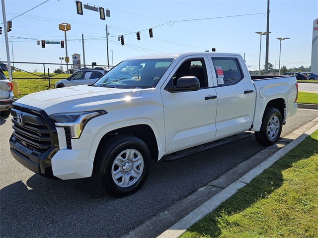 2026 Toyota Tundra SR CrewMax photo 3