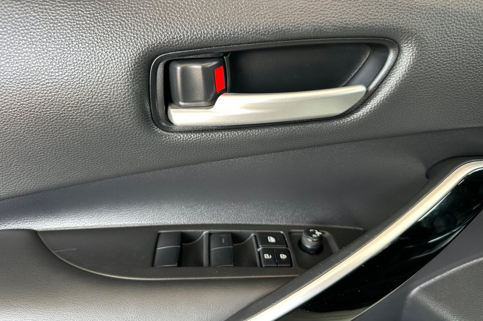 2022 Toyota Corolla XSE photo 10