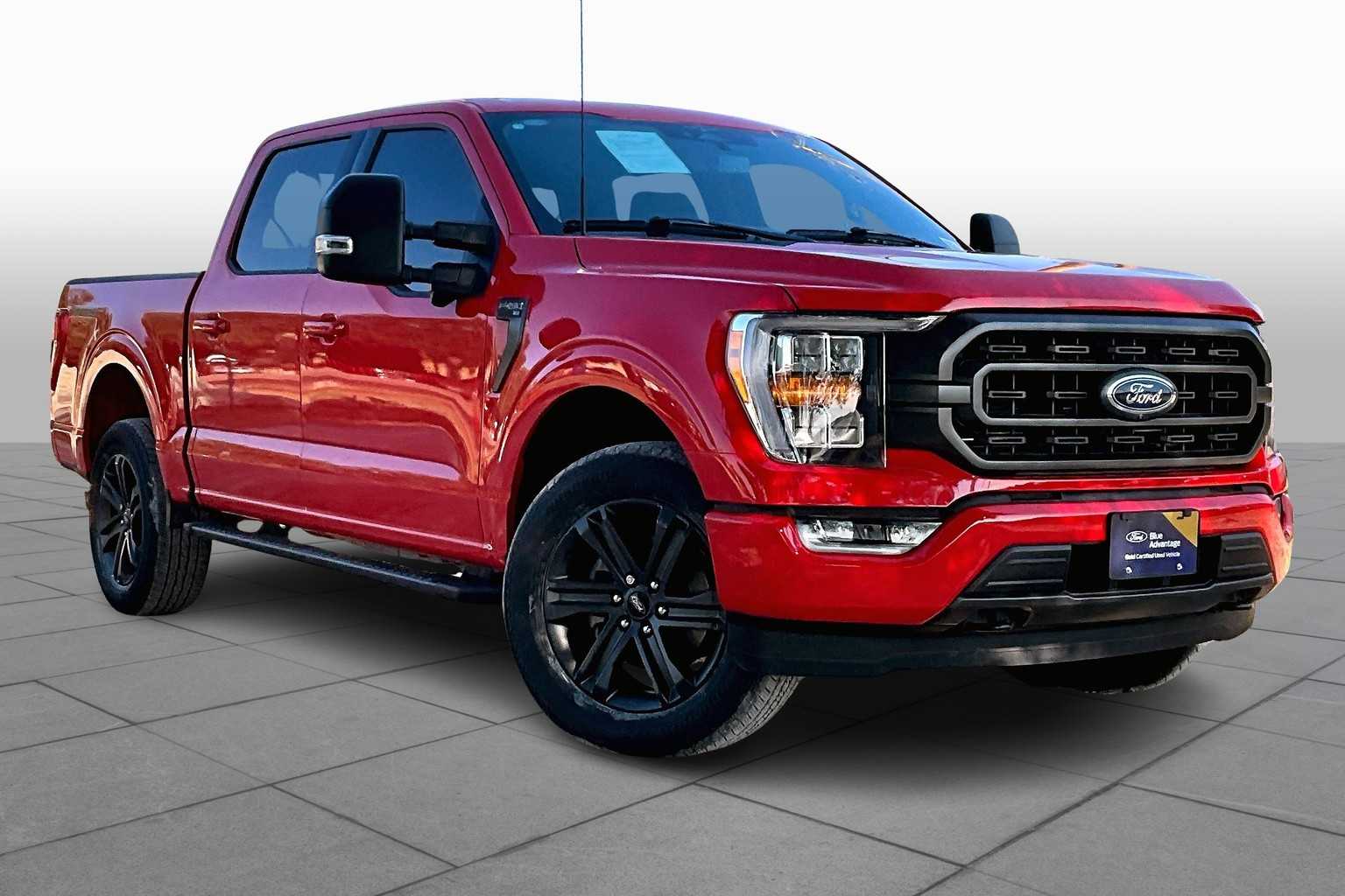 2023 Ford F-150 XLT photo 3