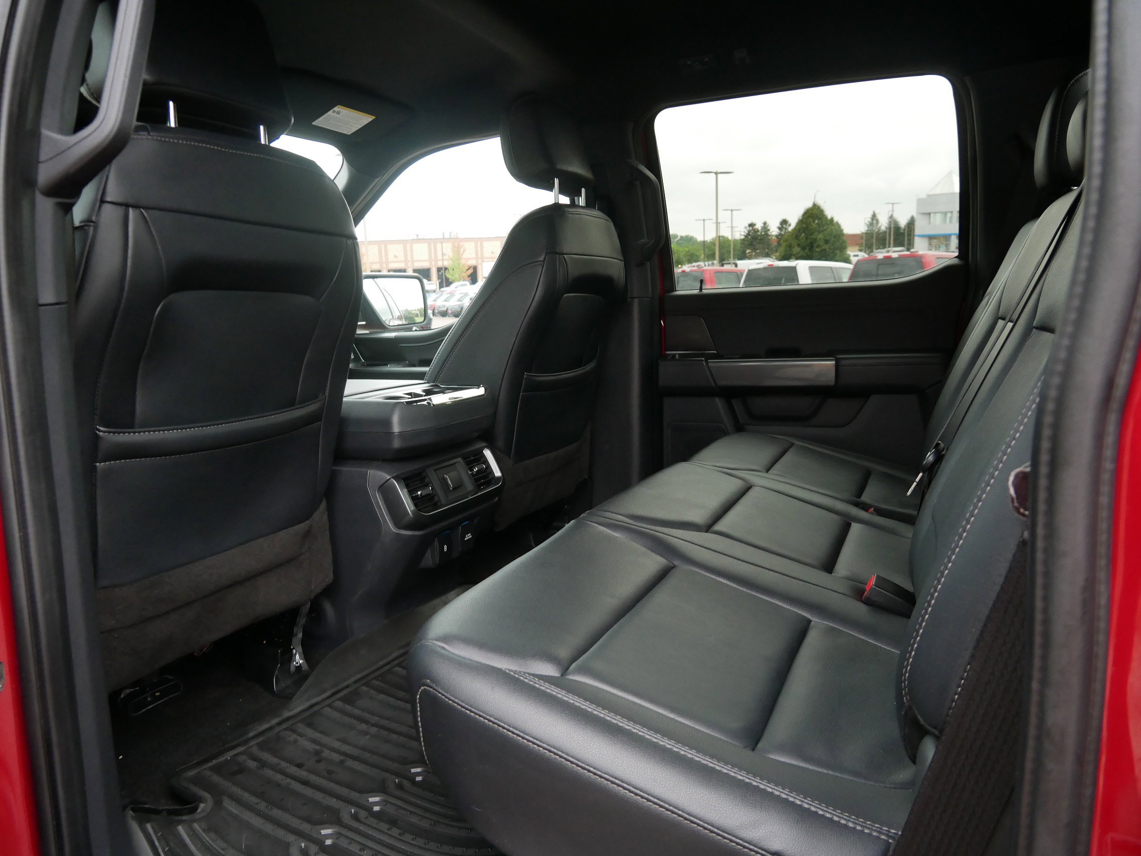 2022 Ford F-150 XLT photo 12