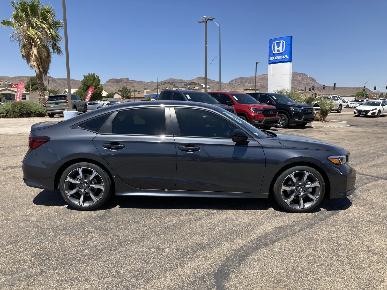 2026 Honda Civic Hybrid Sport Touring photo 4