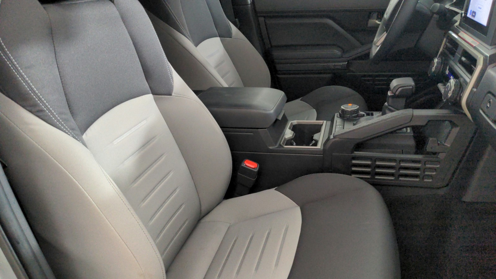 Used 2024 WHITE Toyota TRD Off Road image 27