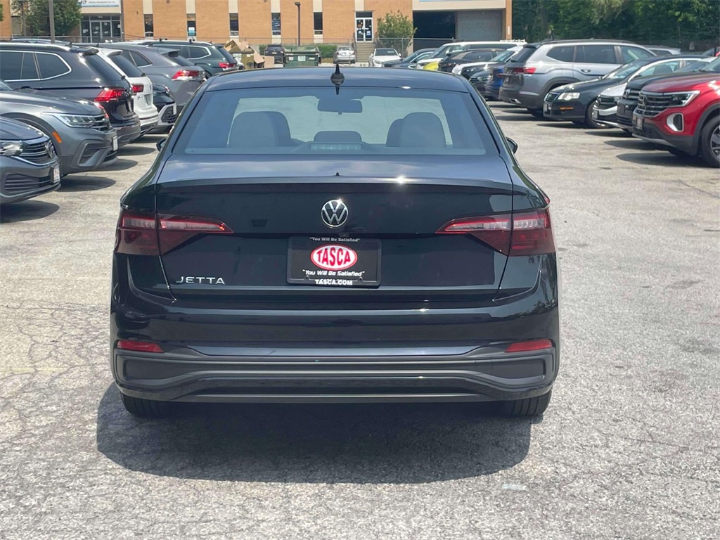 2022 Volkswagen Jetta 1.5T Sport photo 6