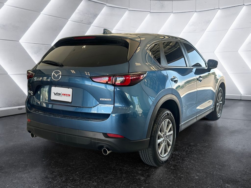 2023 Mazda CX-5 2.5 S Preferred photo 4