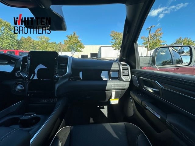 2025 Ram 1500 Laramie photo 29