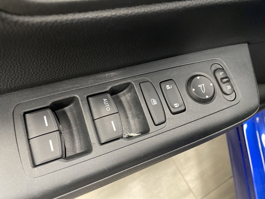 2024 Honda CR-V LX photo 24