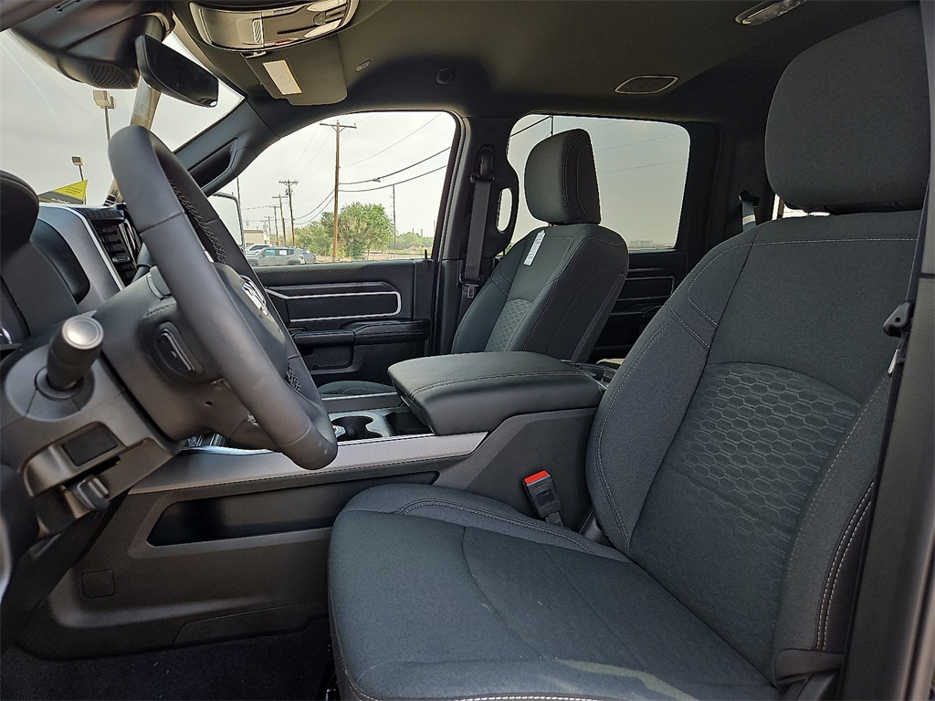 2025 Ram 2500 Big Horn photo 15
