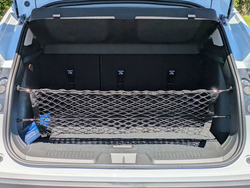 2025 Chevrolet Trax LT photo 24