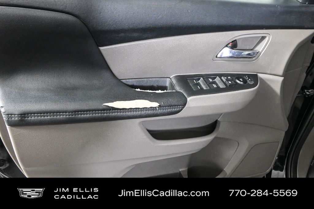 2016 Honda Odyssey EX-L photo 6