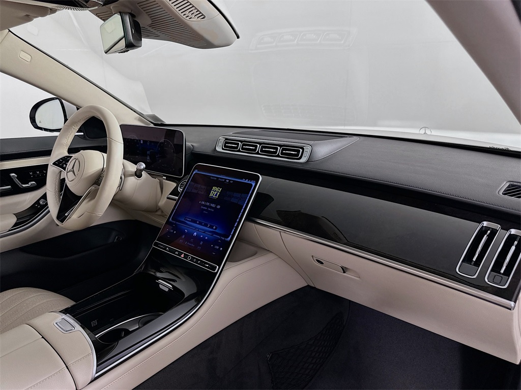 2022 Mercedes Benz S 500 4MATIC photo 26