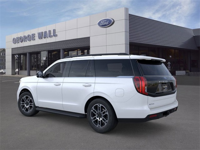 2025 Ford Expedition photo 4