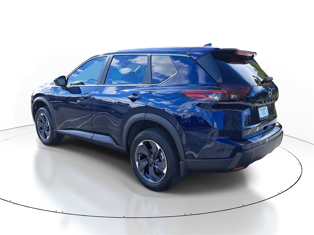 2026 Nissan Rogue SV photo 5