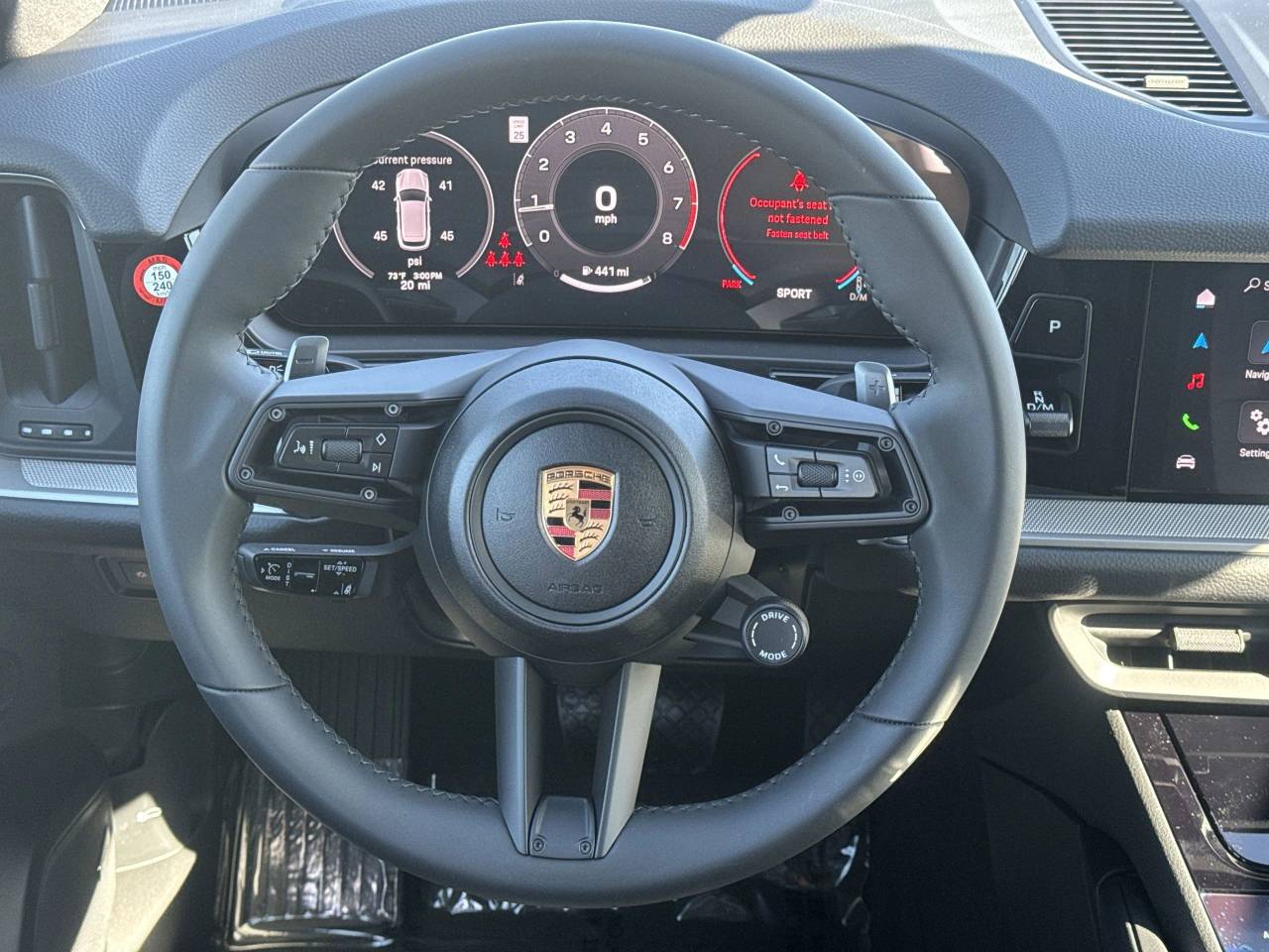 2025 Porsche Cayenne Base photo 12
