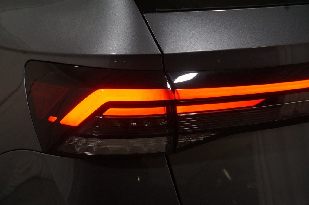 2025 Volkswagen Taos S photo 22