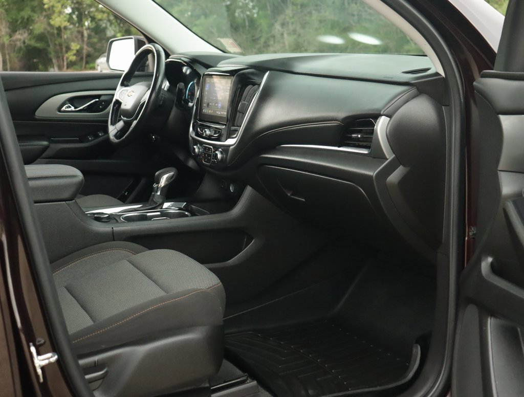2021 Chevrolet Traverse Cloth photo 32