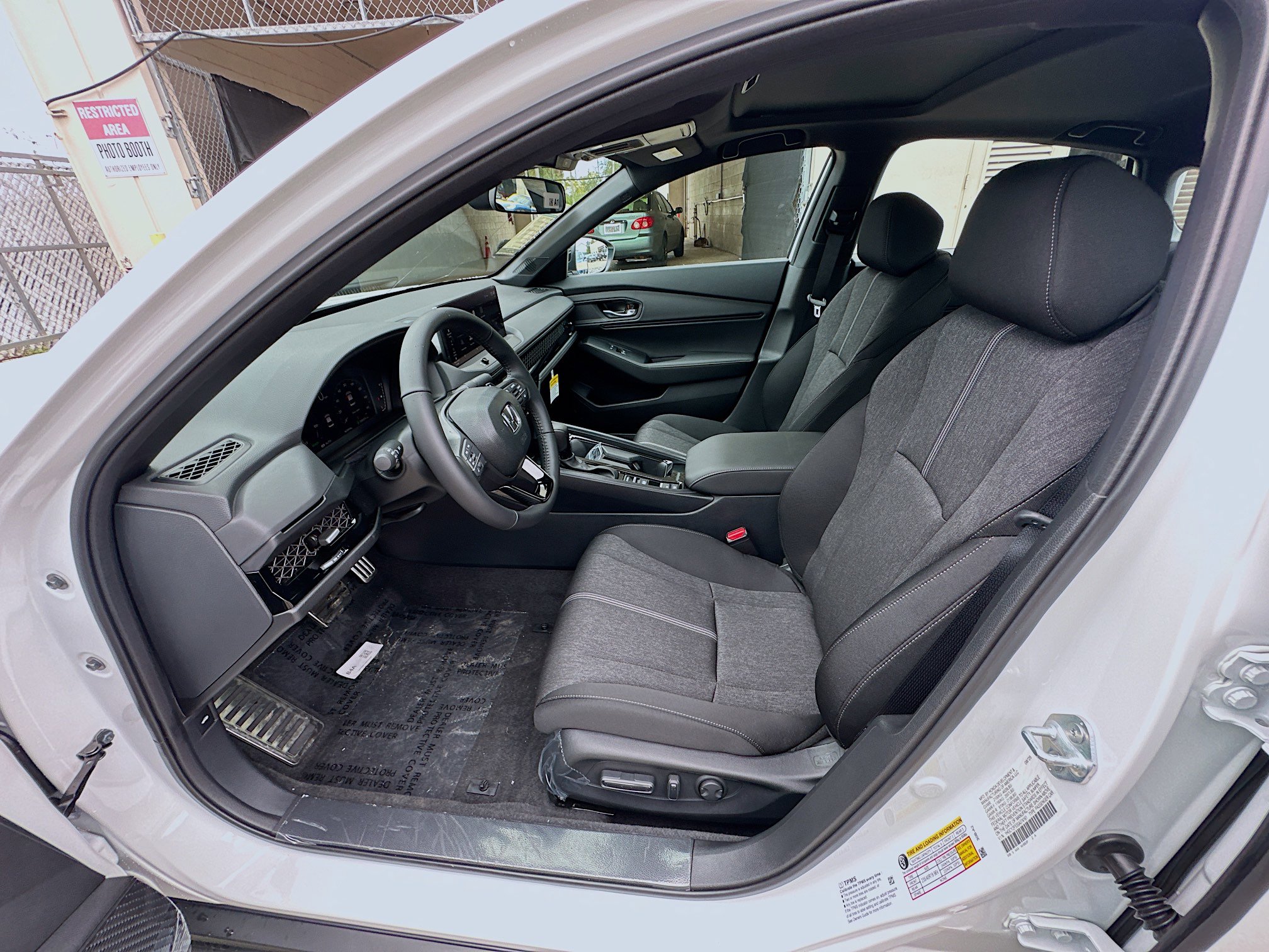2025 Honda Accord Hybrid Sport photo 12