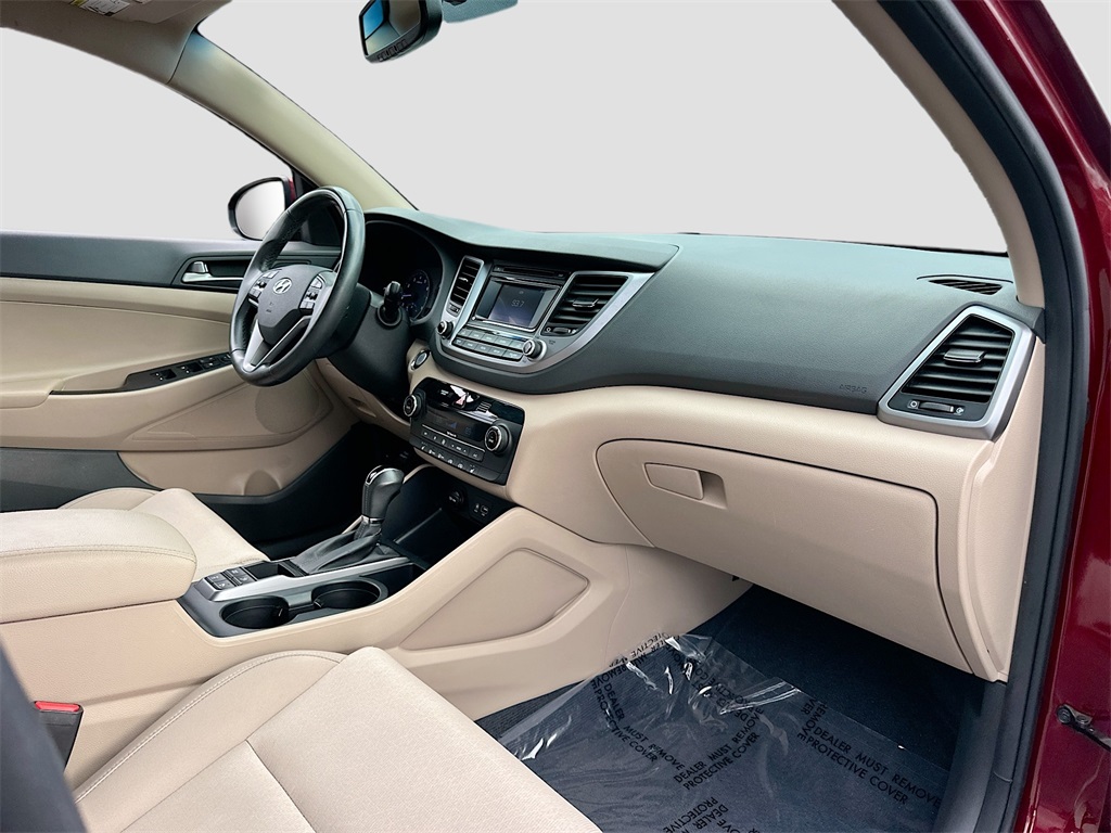 2017 Hyundai Tucson Value photo 22