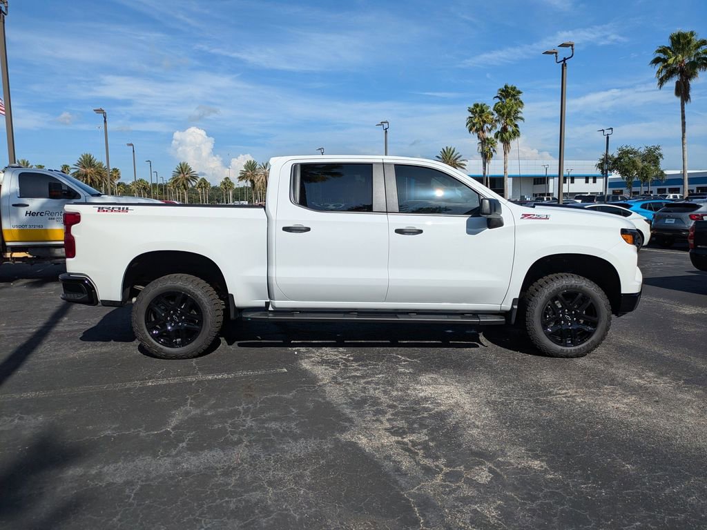 2025 Chevrolet Silverado 1500 Custom Trail Boss photo 3