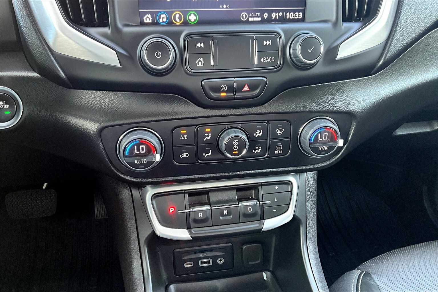 2022 Gmc Terrain SLT photo 32