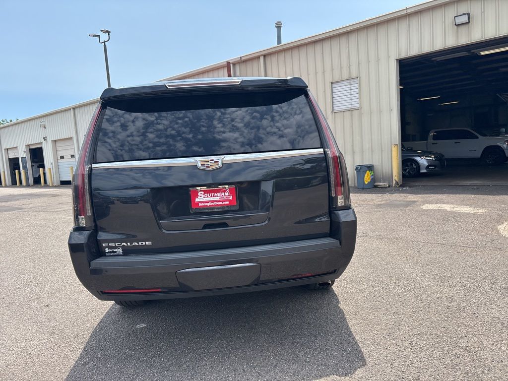 2019 Cadillac Escalade ESV Platinum photo 29
