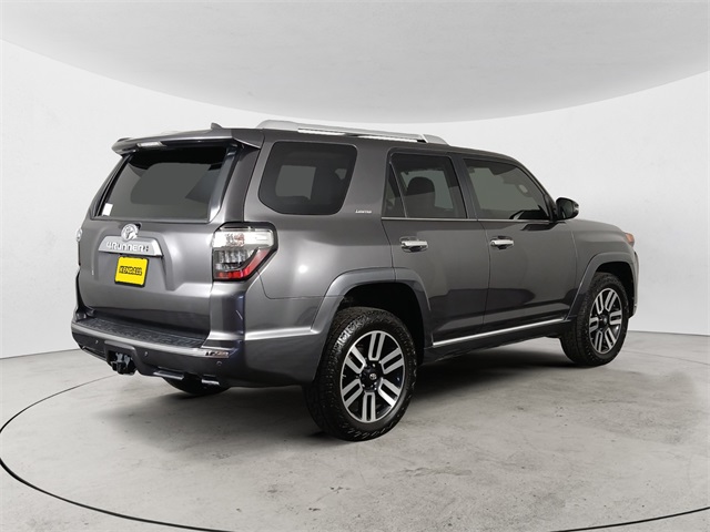 2017 Toyota 4Runner Limited photo 5