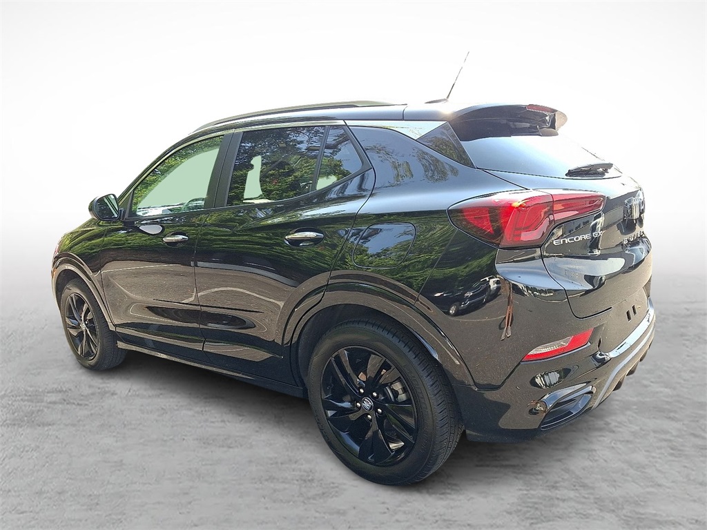 2024 Buick Encore GX Sport Touring photo 4