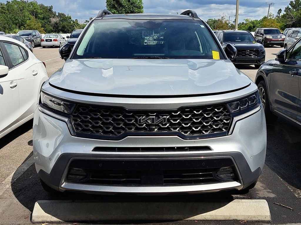 2022 Kia Sorento X-Line SX Prestige photo 2