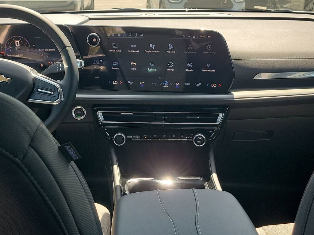 2025 Chevrolet Traverse photo 27