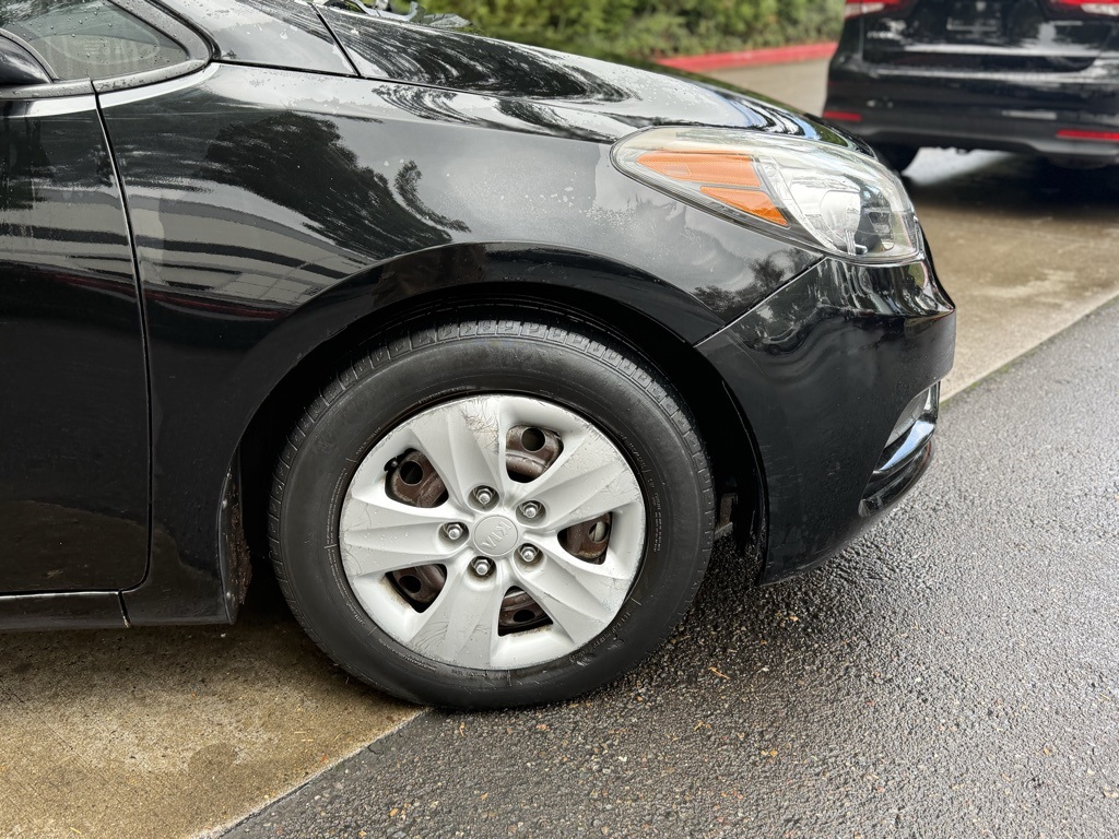 2015 Kia Forte LX photo 15