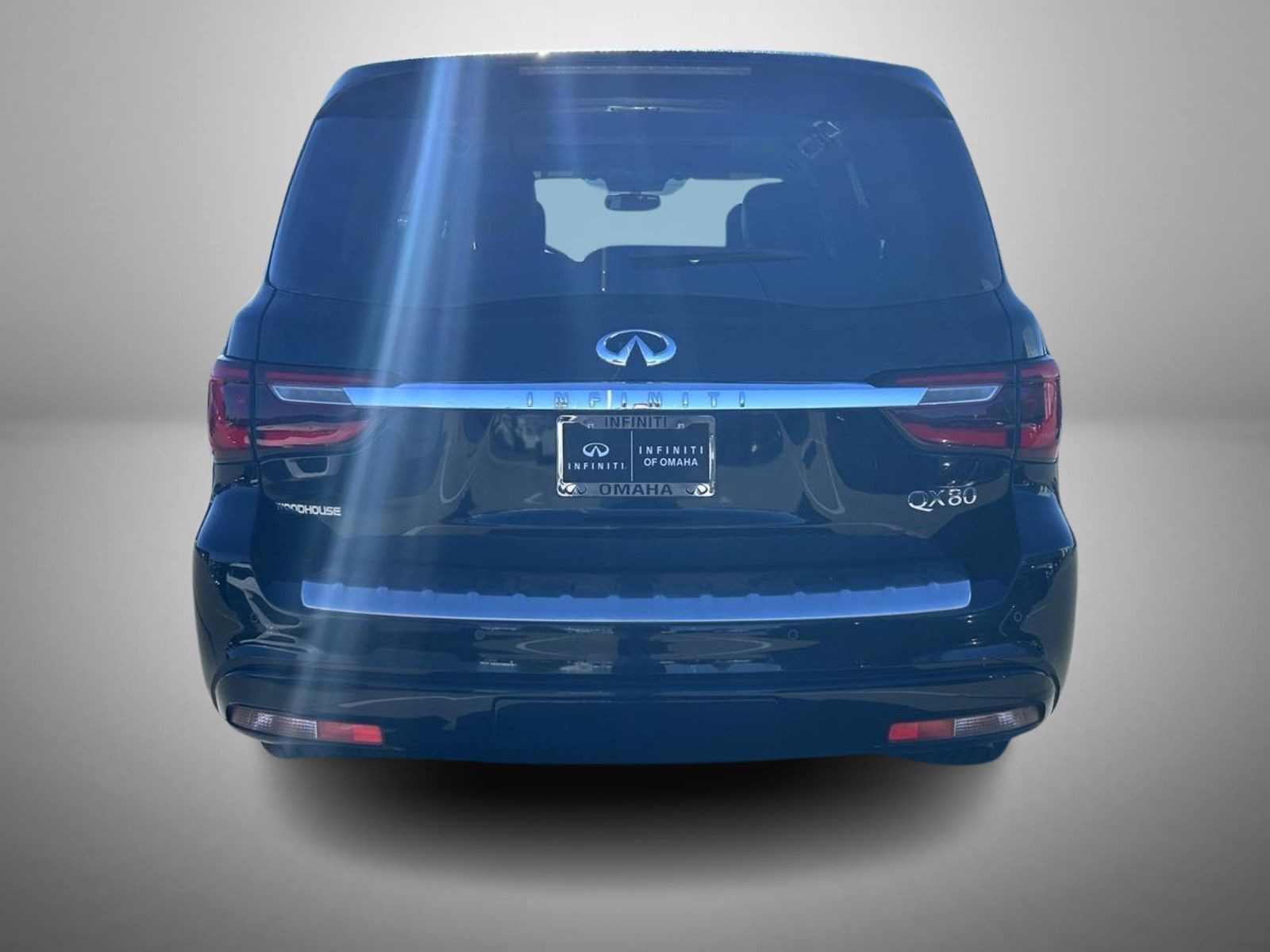 2018 Infiniti QX80 Base photo 4
