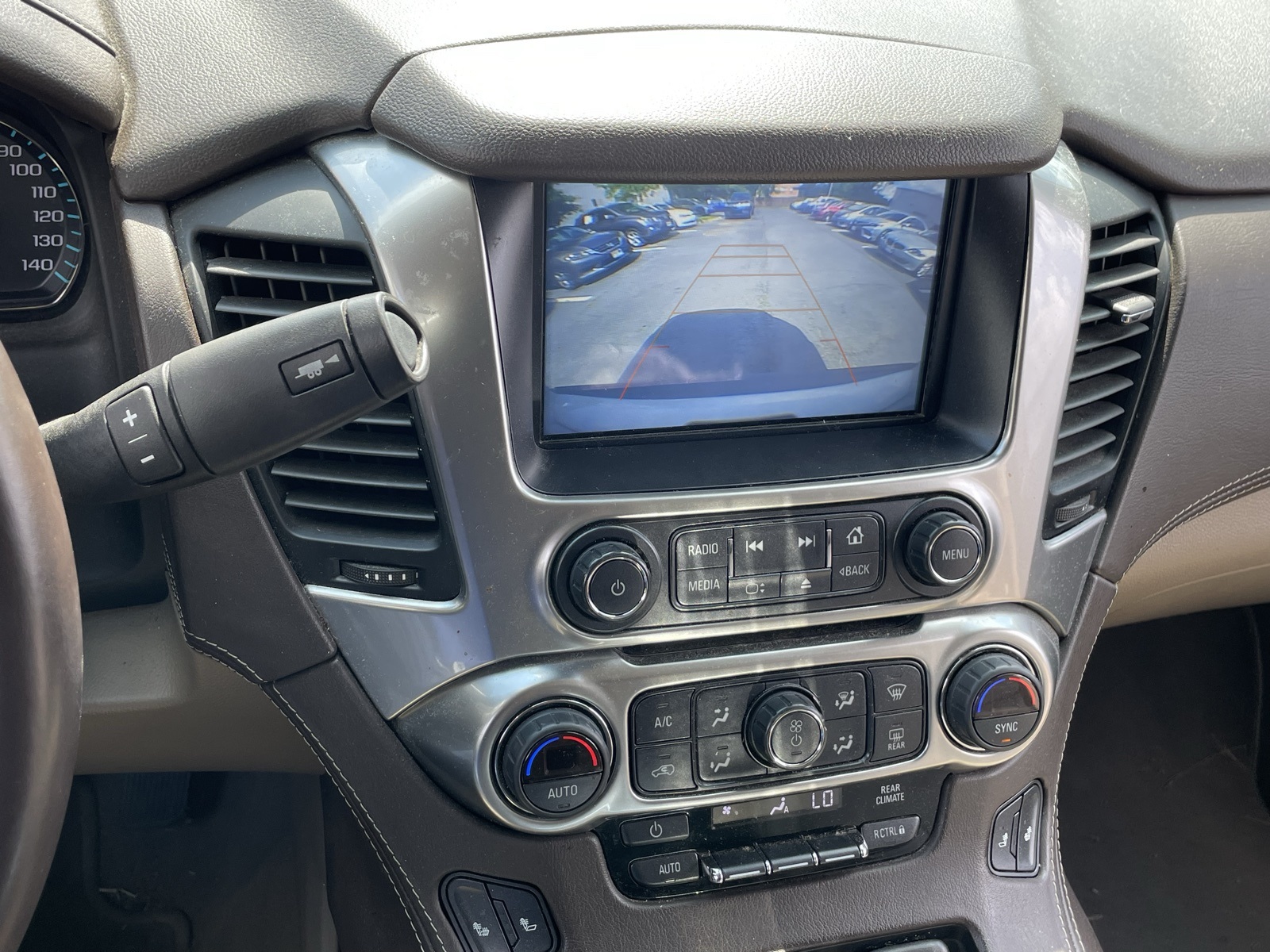 2020 Chevrolet Tahoe LT photo 20