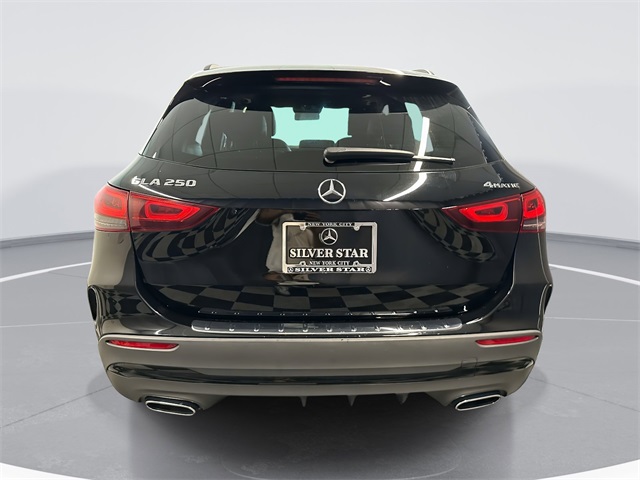 2022 Mercedes Benz GLA 250 4MATIC photo 3