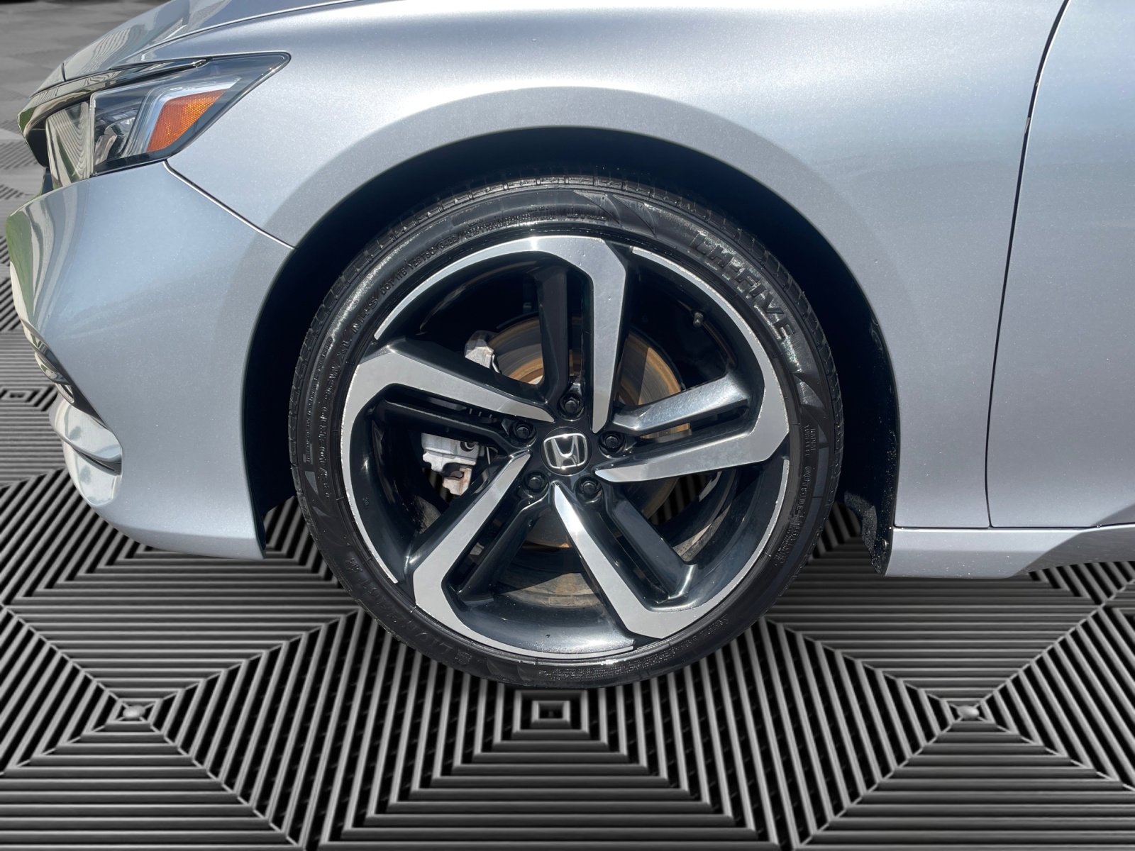 2018 Honda Accord Sport 1.5T photo 16