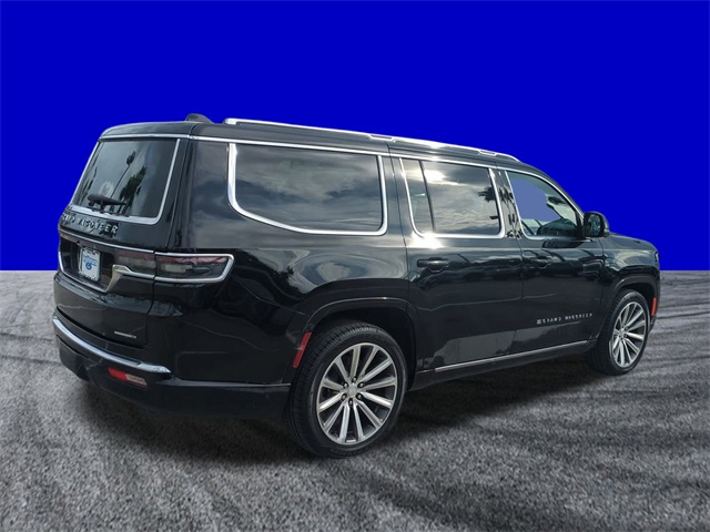 2023 Jeep Grand Wagoneer II Obsidian photo 4