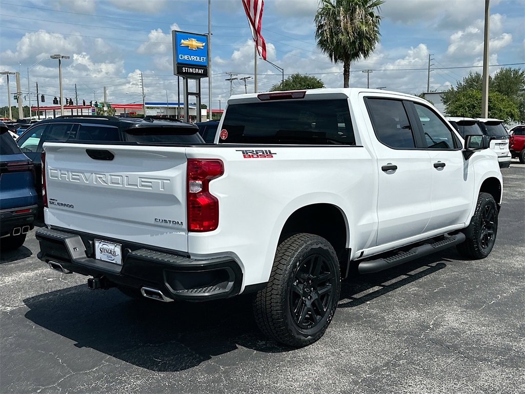 2025 Chevrolet Silverado 1500 Custom Trail Boss photo 4