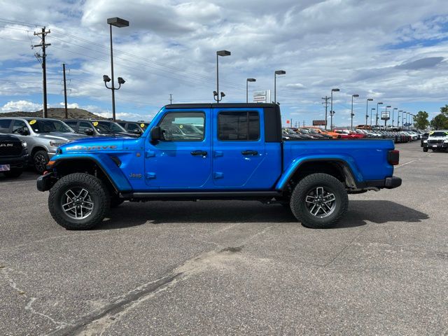 2025 Jeep Gladiator Mojave photo 2