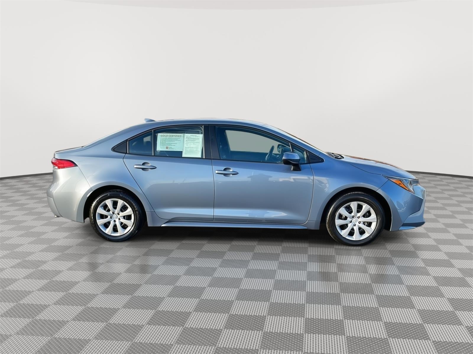 Certified 2022 Toyota Corolla LE with VIN 5YFEPMAE8NP326046 for sale in Northfield, Minnesota