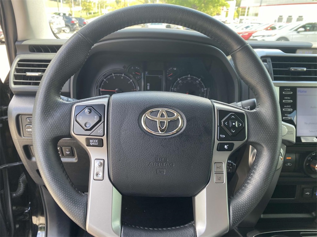 2024 Toyota 4Runner SR5 photo 26