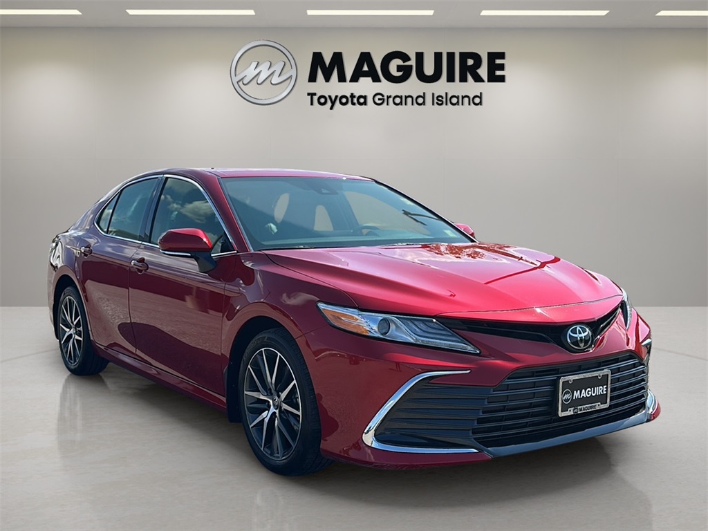 2024 Toyota Camry XLE photo 7
