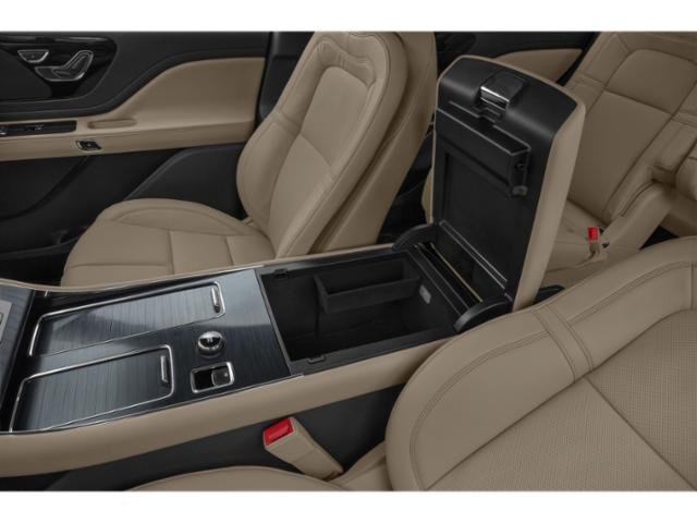 2020 Lincoln Aviator Reserve photo 17