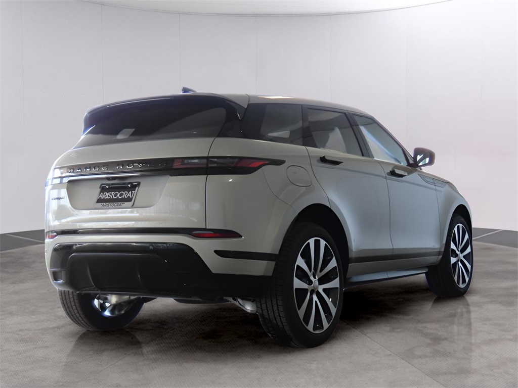 2026 Land Rover Range Rover Evoque Dynamic SE photo 6
