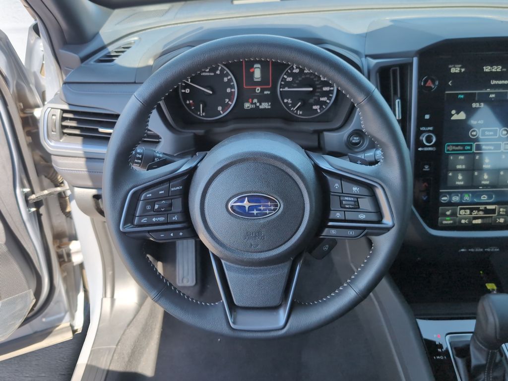 2025 Subaru Forester Limited photo 9