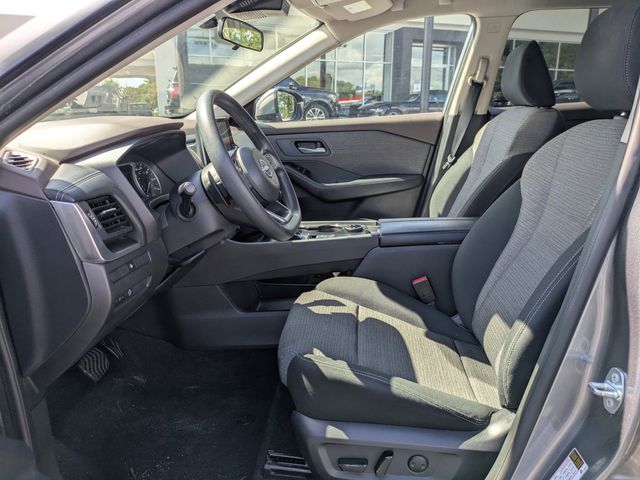 2023 Nissan Rogue SV photo 17