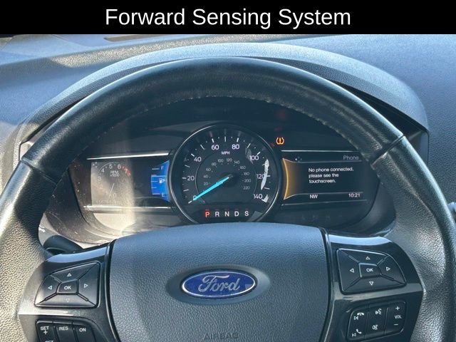 2017 Ford Explorer XLT photo 9