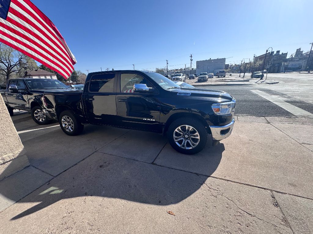 2024 Ram 1500 Laramie photo 2